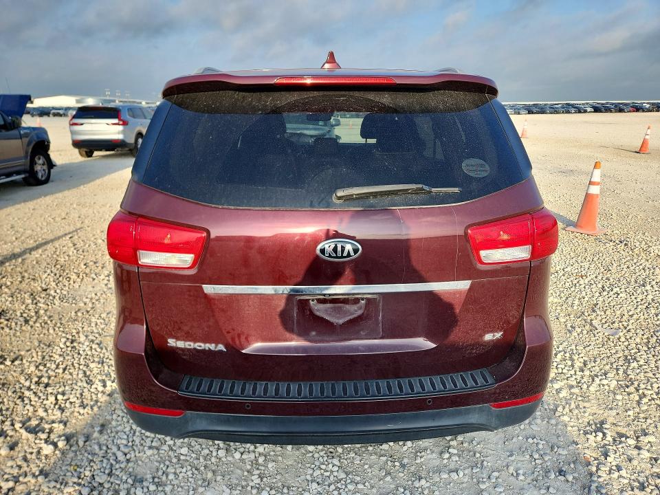 2017 Kia Sedona მანქანა იყიდება აუქციონზე, vin: KNDMC5C16H6274323, აუქციონის ნომერი: 50436086