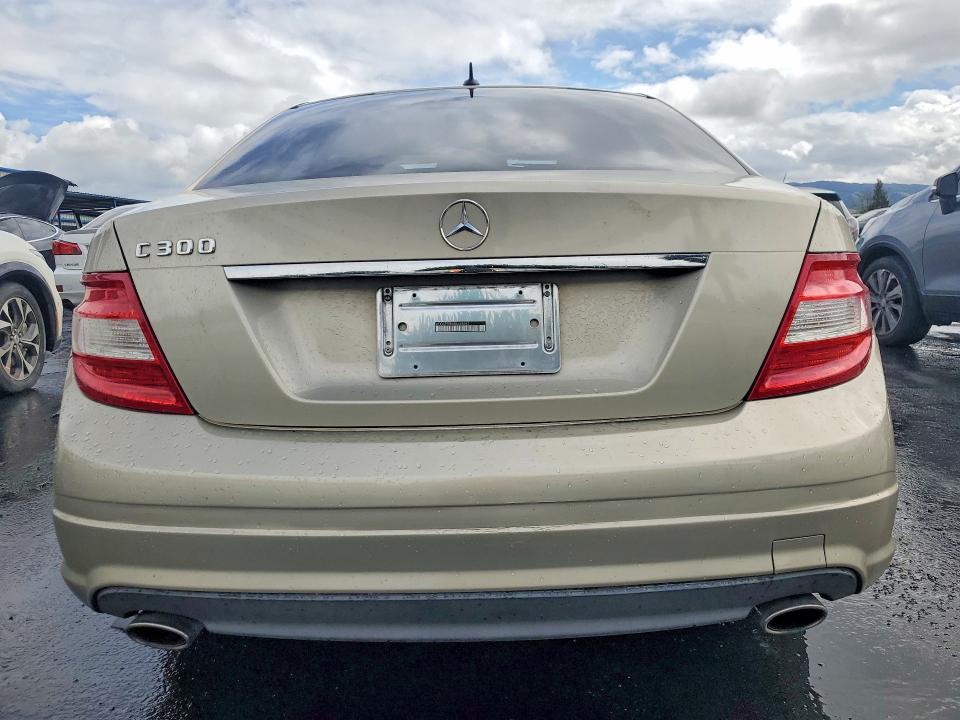 2011 Mercedes-benz C მანქანა იყიდება აუქციონზე, vin: WDDGF5EBXBA458362, აუქციონის ნომერი: 50647016