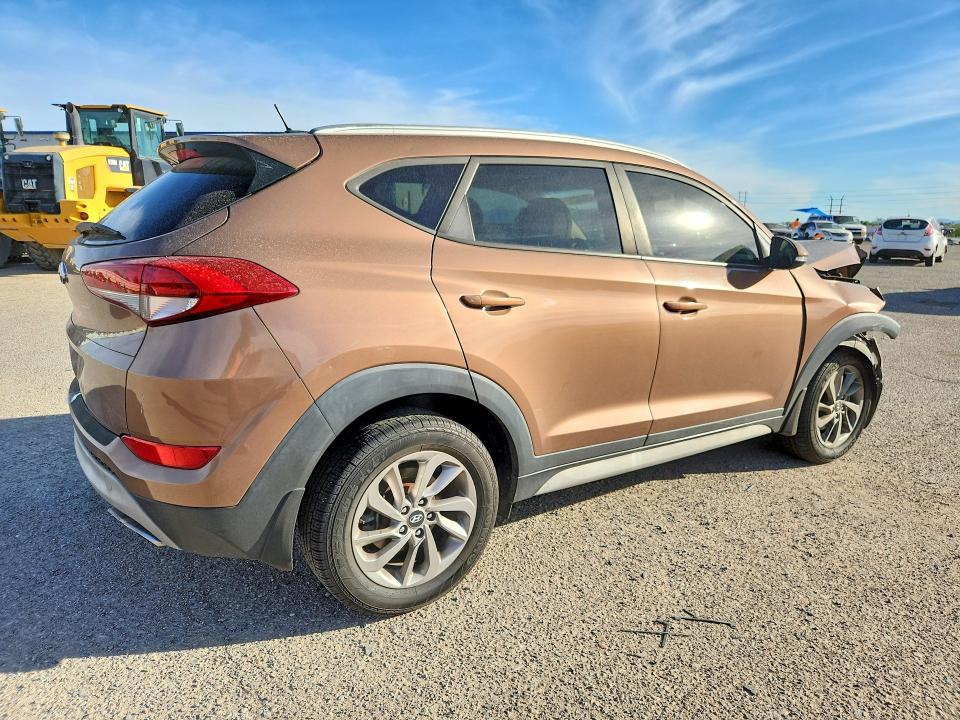 2017 Hyundai Tucson მანქანა იყიდება აუქციონზე, vin: KM8J33A21HU419682, აუქციონის ნომერი: 48530266