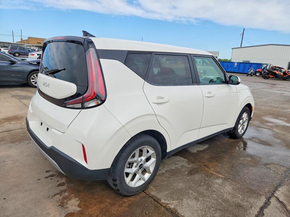 Продажа на аукционе авто 2023 Kia Soul, vin: KNDJ23AU1P7862534, номер лота: 48440746