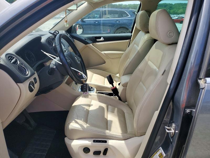 50136176 :رقم المزاد ، WVGAV3AX0DW573000 vin ، 2013 Volkswagen Tiguan مزاد بيع