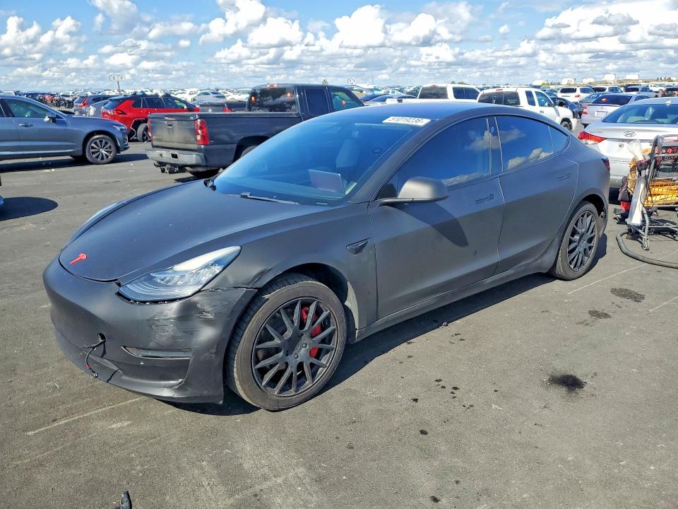 Продаж на аукціоні авто 2018 Tesla Model 3, vin: 5YJ3E1EA6JF020018, номер лоту: 51019236