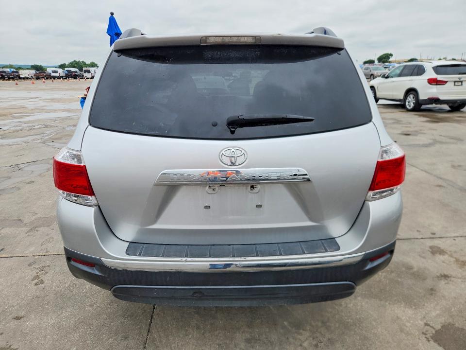 2013 Toyota Highlander მანქანა იყიდება აუქციონზე, vin: 5TDZA3EHXDS032008, აუქციონის ნომერი: 52060936