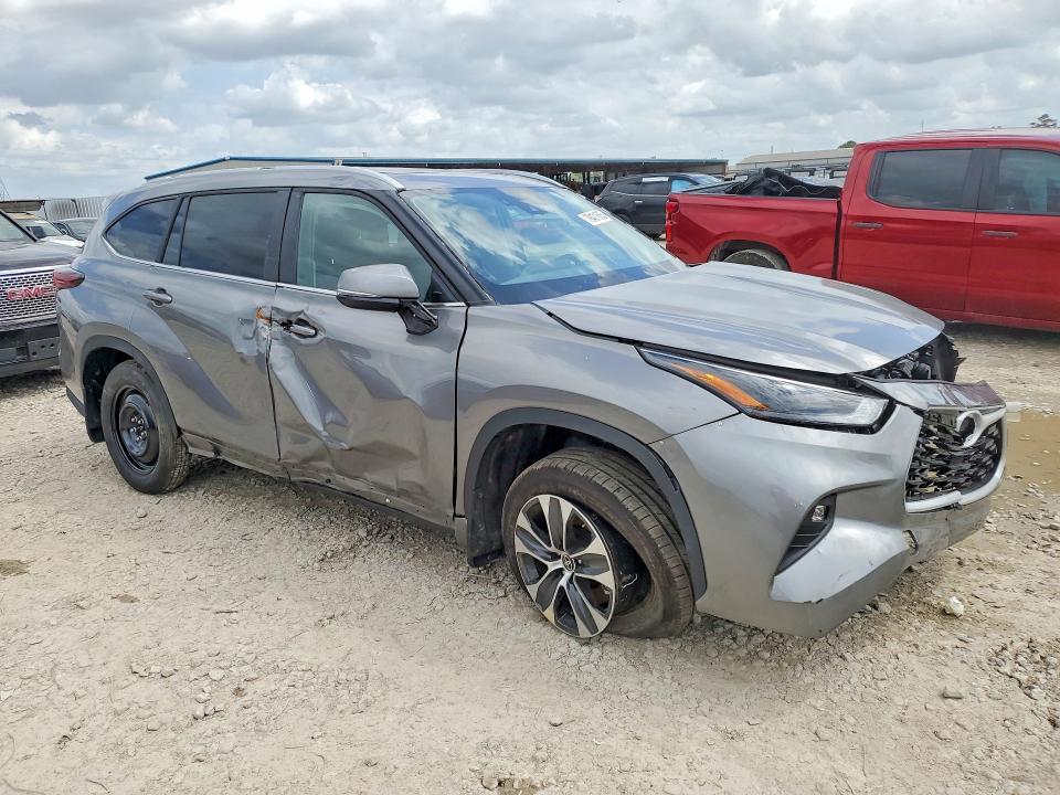79431685 :رقم المزاد ، 5TDKDRBH6TS598522 vin ، 2026 Toyota Highla Xle مزاد بيع