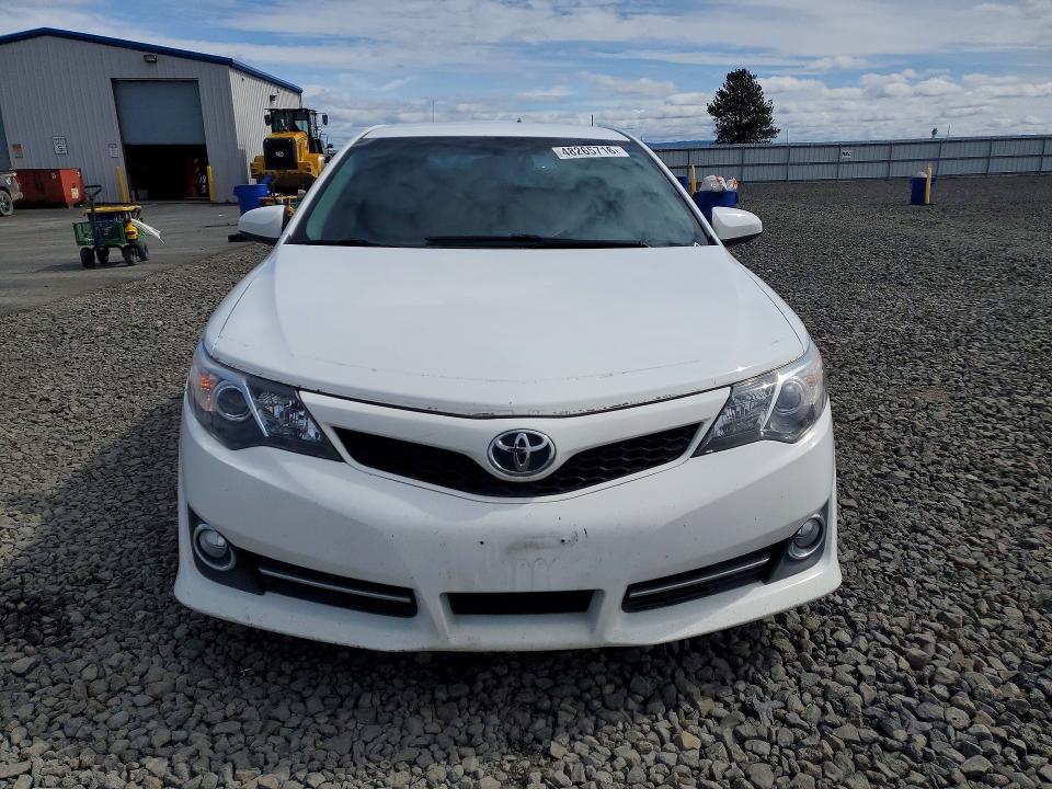 2014 Toyota Camry მანქანა იყიდება აუქციონზე, vin: 4T1BF1FK2EU365958, აუქციონის ნომერი: 48265716