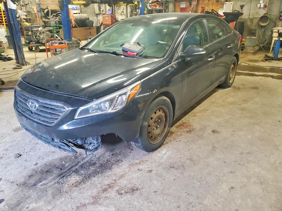 Продажа на аукционе авто 2015 Hyundai Sonata, vin: 5NPE24AFXFH251582, номер лота: 48292736