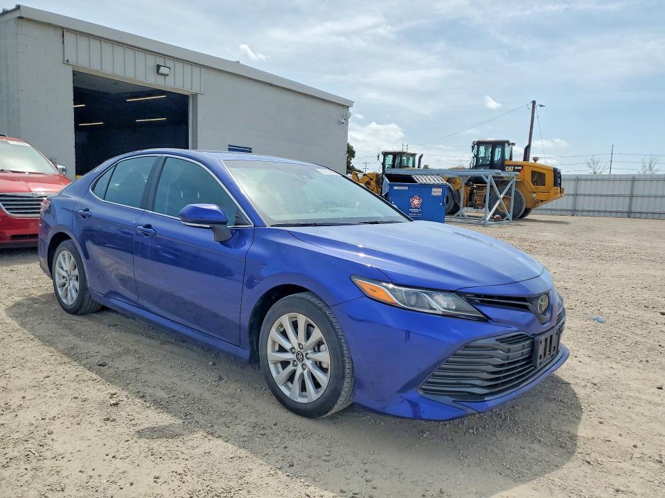 Auction sale of the 2018 Toyota Camry, vin: 4T1B11HK5JU606143, lot number: 51014996
