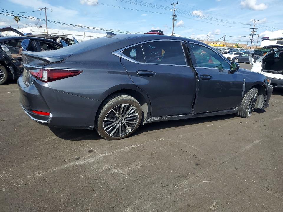 50862256 :رقم المزاد ، 58ADA1C10PU035394 vin ، 2023 Lexus Es 300h مزاد بيع