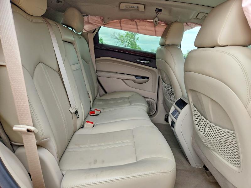 51268116 :رقم المزاد ، 3GYFNBE3XFS581206 vin ، 2015 Cadillac Srx مزاد بيع