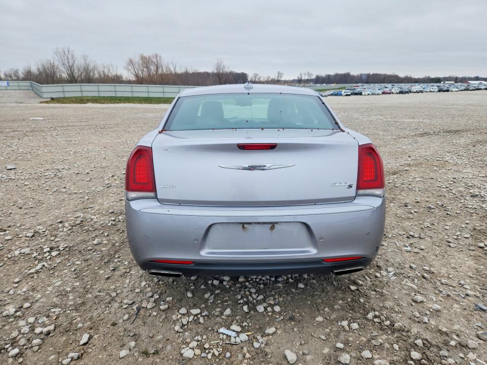48284186 :رقم المزاد ، 2C3CCAGG1FH922671 vin ، 2015 Chrysler 300 مزاد بيع