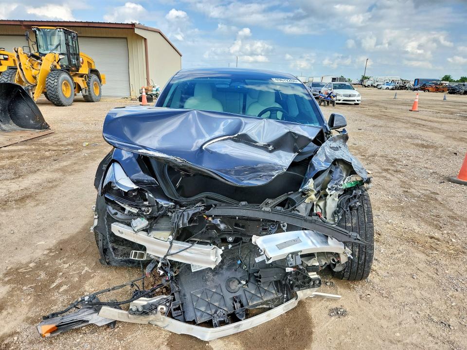 49672266 :رقم المزاد ، 5YJ3E1EB2NF269656 vin ، 2022 Tesla Model 3 مزاد بيع