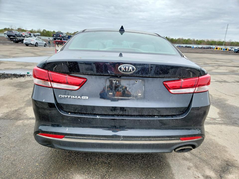 Продаж на аукціоні авто 2017 Kia Optima, vin: 5XXGT4L3XHG151537, номер лоту: 51003736
