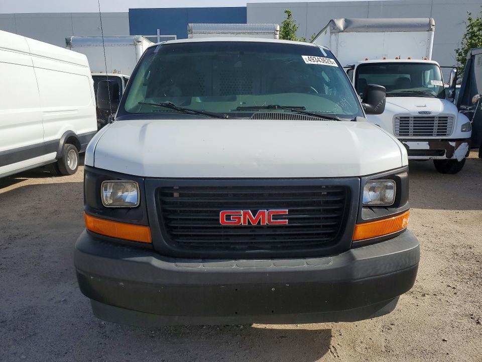 49343626 :رقم المزاد ، 1GTW7BFF1H1323363 vin ، 2017 Gmc Savana مزاد بيع