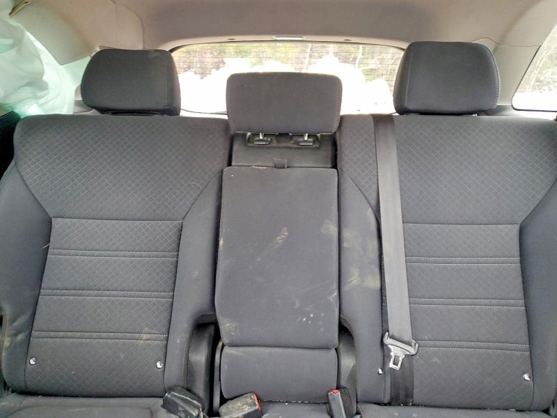 48352446 :رقم المزاد ، 5XYPGDA58JG375707 vin ، 2018 Kia Sorento مزاد بيع