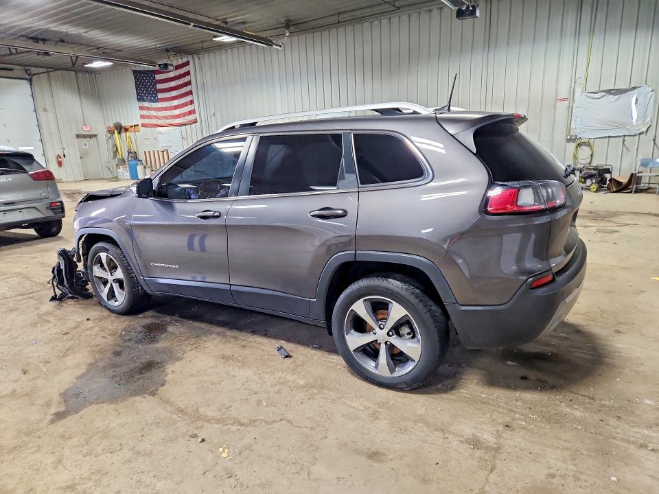 48634986 :رقم المزاد ، 1C4PJLDB6KD433830 vin ، 2019 Jeep Cherokee مزاد بيع