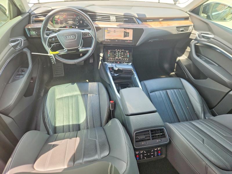 Продажа на аукционе авто 2020 Audi E-tron, vin: WA12ABGE9LB033052, номер лота: 50498046