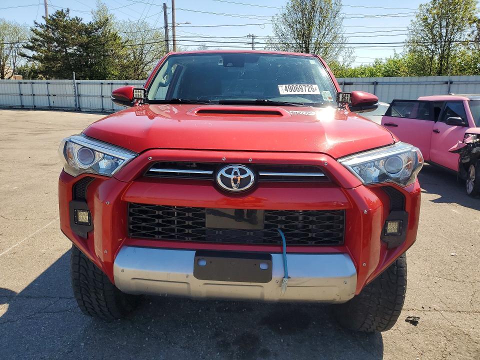 Продаж на аукціоні авто 2020 Toyota 4runner, vin: JTEBU5JR1L5811753, номер лоту: 49069726