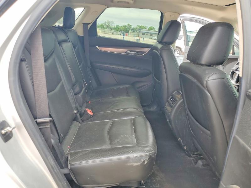 49106196 :رقم المزاد ، 1GYKNCRS4KZ244565 vin ، 2019 Cadillac Xt5 مزاد بيع