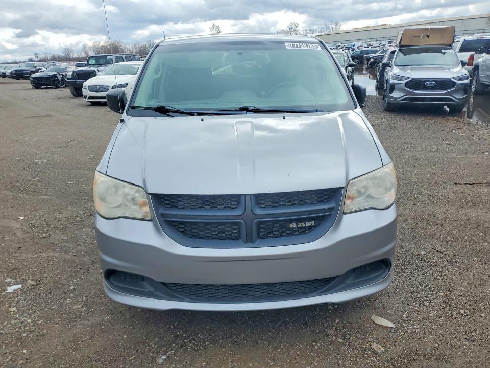 77758785 :رقم المزاد ، 2C4JRGAG5DR671674 vin ، 2013 Ram Tradesman مزاد بيع