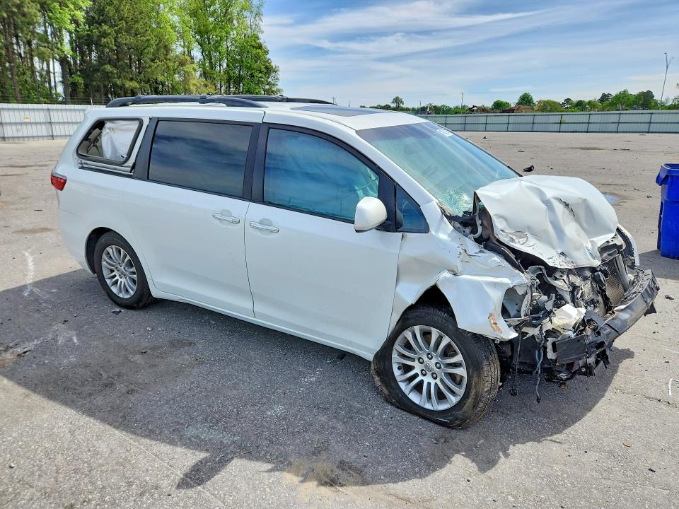 Aukcja sprzedaży 2015 Toyota Sienna, vin: 5TDYK3DC7FS639890, numer aukcji: 48843316