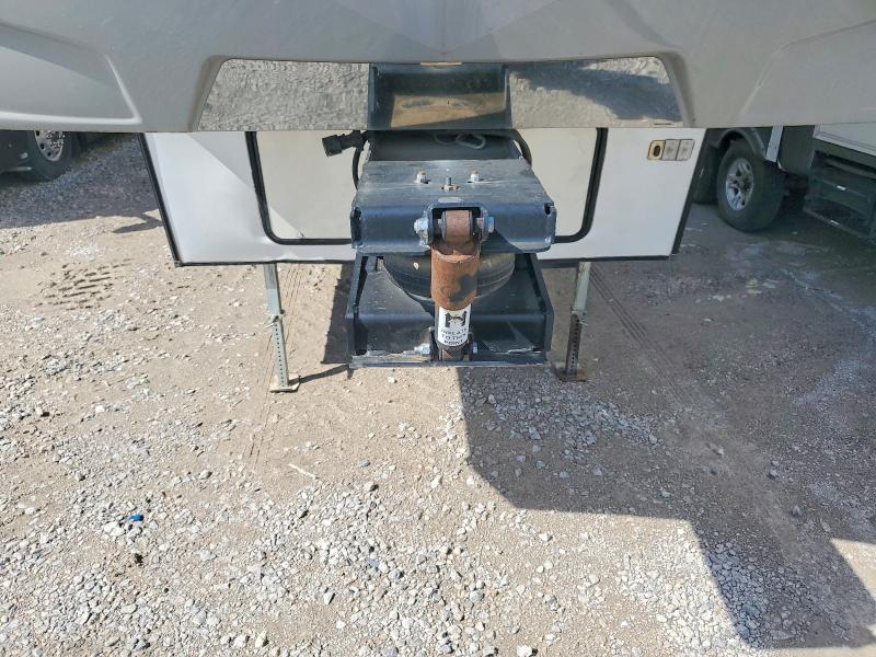 2015 Keystone Rv Laredo Series მანქანა იყიდება აუქციონზე, vin: 4YDF38522FE602336, აუქციონის ნომერი: 51972906
