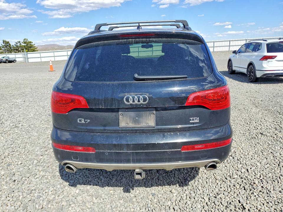 Продажа на аукционе авто 2015 Audi Q7, vin: WA1LMAFE4FD020175, номер лота: 51685426