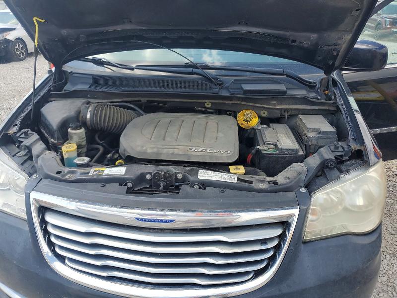 49091666 :رقم المزاد ، 2C4RC1BG9GR282332 vin ، 2016 Chrysler Town & Country مزاد بيع