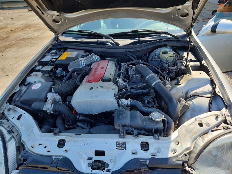 1999 Mercedes-benz Slk მანქანა იყიდება აუქციონზე, vin: WDBKK47F0XF093676, აუქციონის ნომერი: 50672666
