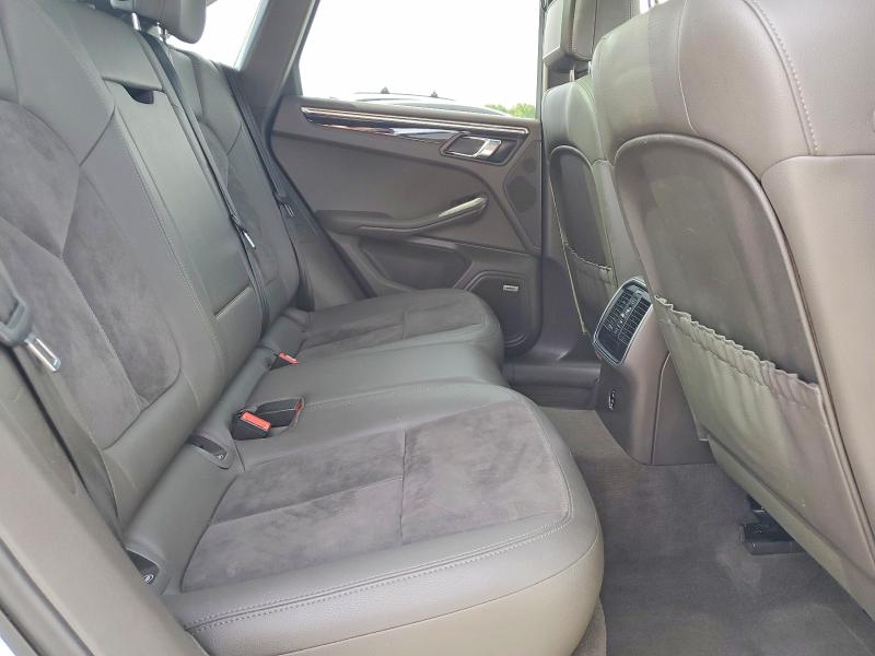 51370916 :رقم المزاد ، WP1AA2A55MLB14036 vin ، 2021 Porsche Macan مزاد بيع