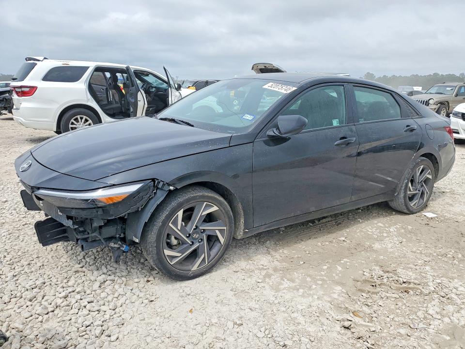 52075746 :رقم المزاد ، KMHLM4DG8SU960626 vin ، 2025 Hyundai Elantra مزاد بيع