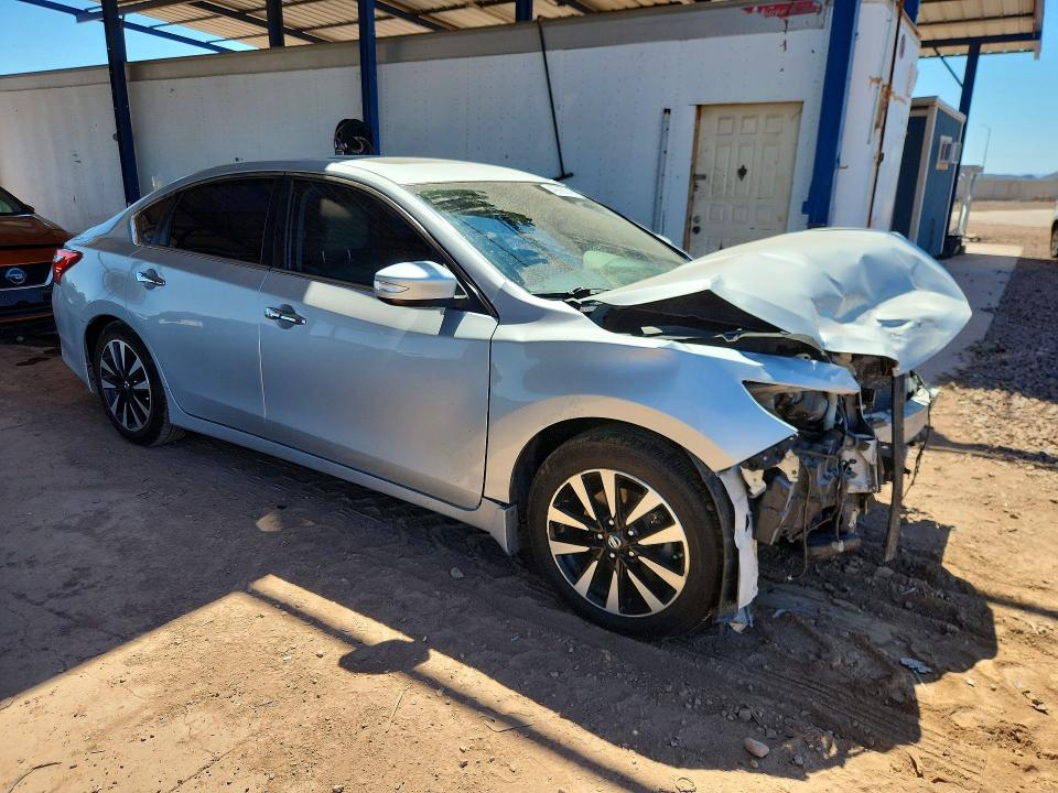 Продаж на аукціоні авто 2016 Nissan Altima, vin: 1N4AL3AP4GC181207, номер лоту: 49668246