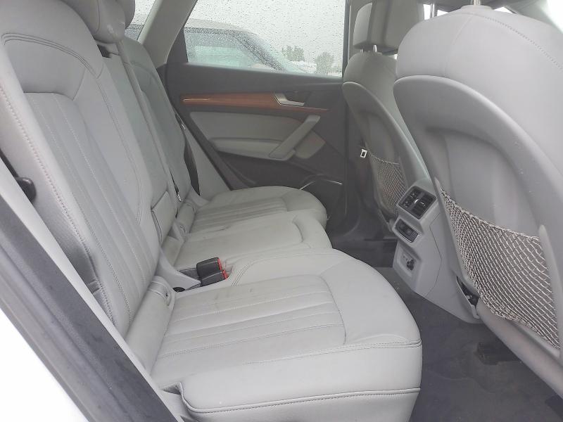 50477416 :رقم المزاد ، WA1AAAFY2M2052786 vin ، 2021 Audi Q5 مزاد بيع