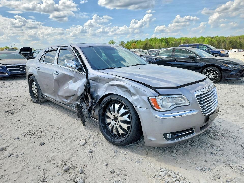 48356756 :رقم المزاد ، 2C3CA5CG2BH534846 vin ، 2011 Chrysler 300 مزاد بيع