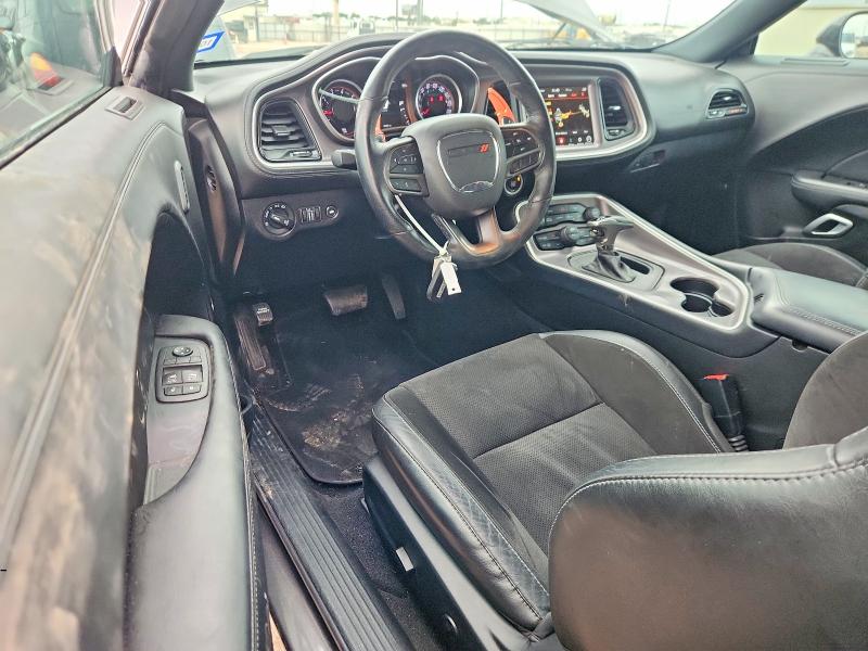 48697566 :رقم المزاد ، 2C3CDZFJ6MH663892 vin ، 2021 Dodge Challenger مزاد بيع
