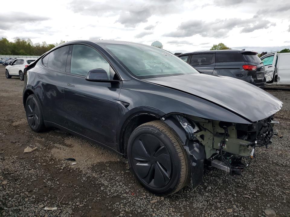 51758786 :رقم المزاد ، 7SAYGDED8TA663808 vin ، 2026 Tesla Model Y مزاد بيع