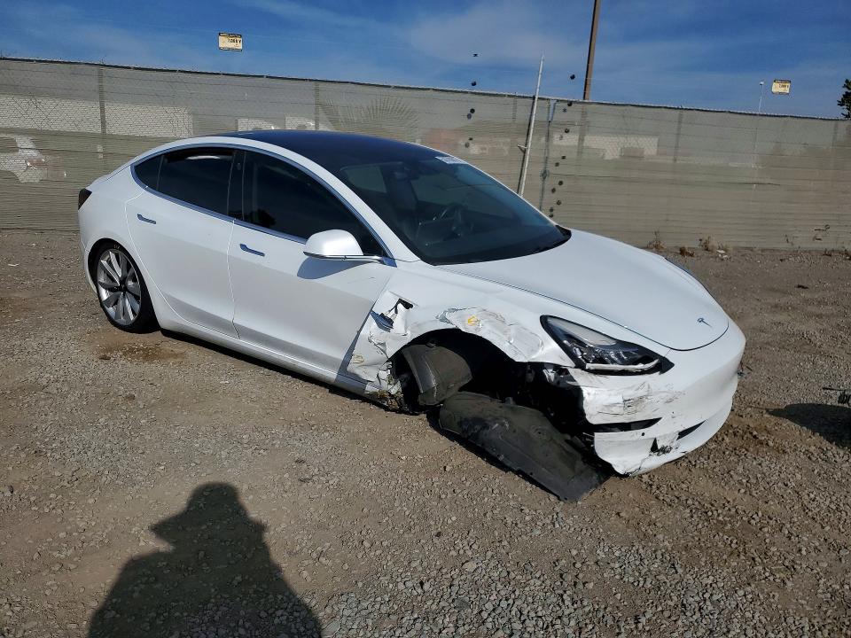 Продаж на аукціоні авто 2018 Tesla Model 3, vin: 5YJ3E1EB2JF067457, номер лоту: 50700016