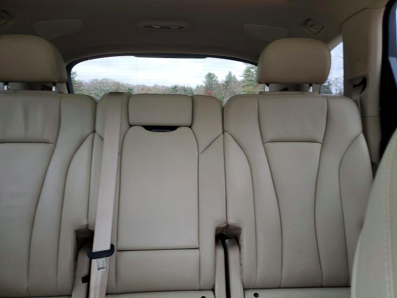 50049746 :رقم المزاد ، WA1LABF7XHD006946 vin ، 2017 Audi Q7 مزاد بيع
