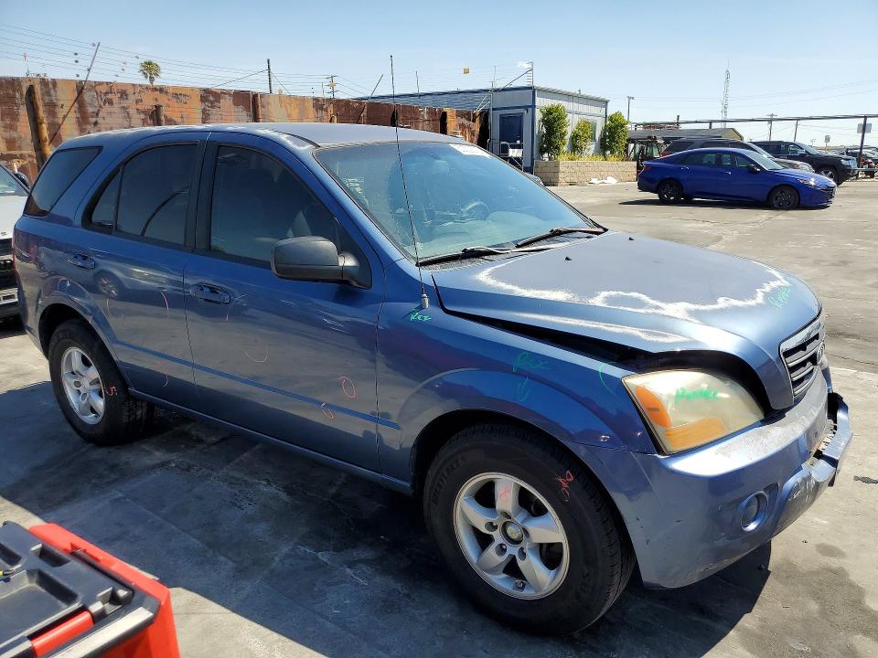 2007 Kia Sorento მანქანა იყიდება აუქციონზე, vin: KNDJD736775699691, აუქციონის ნომერი: 50300676
