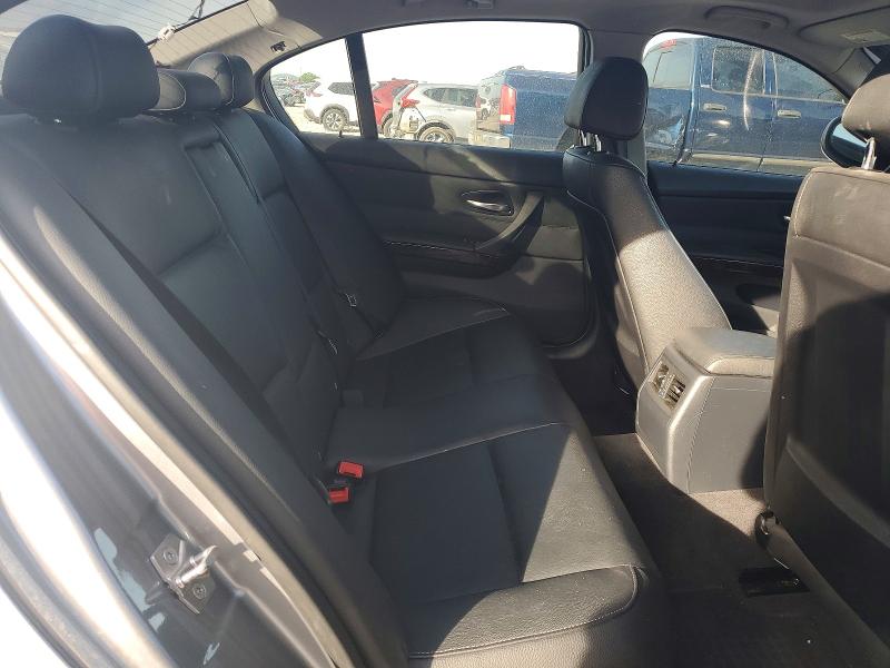 51353876 :رقم المزاد ، WBAPH7G52BNM59048 vin ، 2011 Bmw 328 مزاد بيع