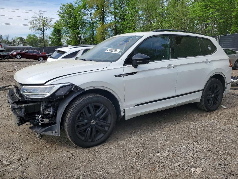Продажа на аукционе авто 2022 Volkswagen Tiguan, vin: 3VVCB7AX0NM090879, номер лота: 49442256