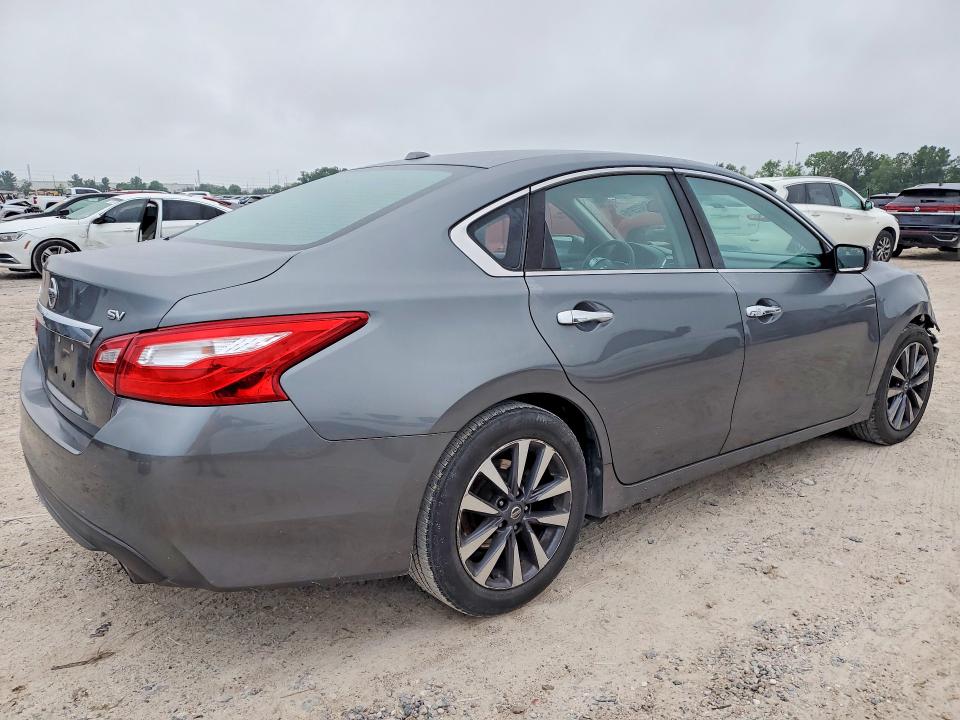 Продажа на аукционе авто 2017 Nissan Altima, vin: 1N4AL3AP5HC285934, номер лота: 51422916