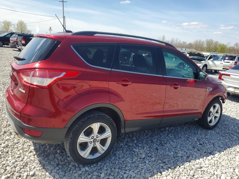2016 Ford Escape მანქანა იყიდება აუქციონზე, vin: 1FMCU0GX2GUC40721, აუქციონის ნომერი: 49993296