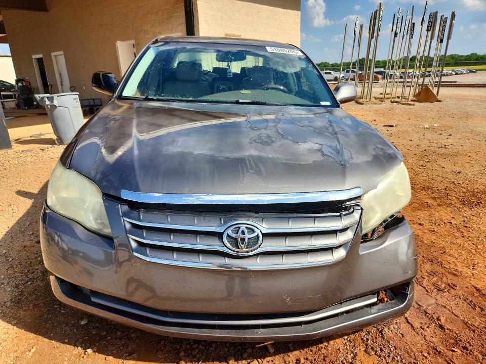2005 Toyota Avalon მანქანა იყიდება აუქციონზე, vin: 4T1BK36B65U021007, აუქციონის ნომერი: 51085206
