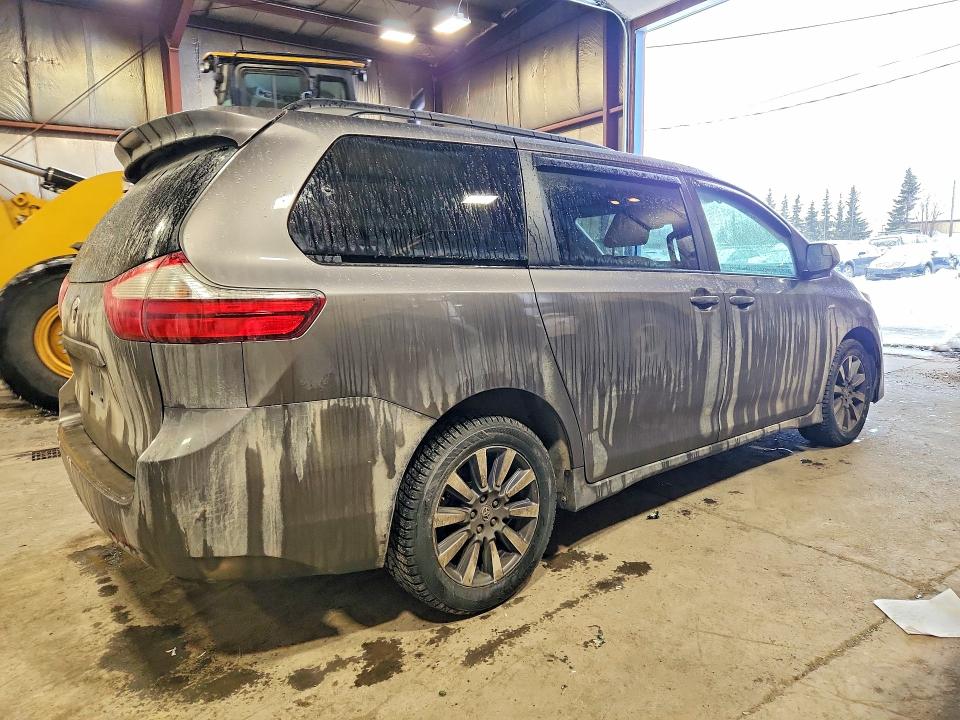 2019 Toyota Sienna მანქანა იყიდება აუქციონზე, vin: 5TDJZ3DC1KS227049, აუქციონის ნომერი: 48870076