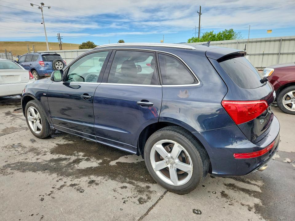 50995566 :رقم المزاد ، WA1DKAFP4CA048700 vin ، 2012 Audi Q5 مزاد بيع