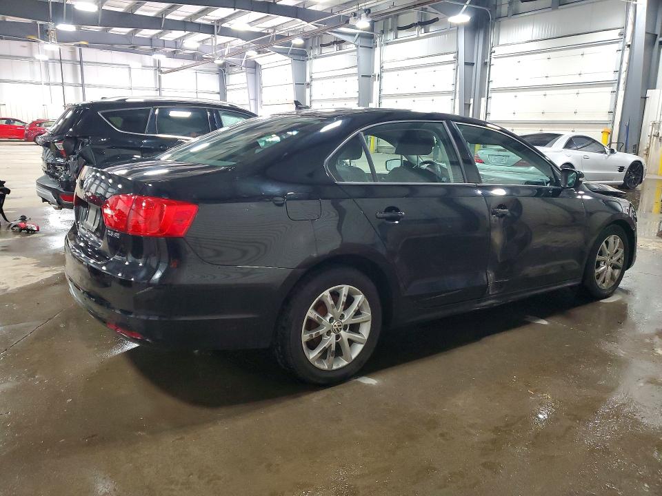 49910916 :رقم المزاد ، 3VWDP7AJXCM346519 vin ، 2012 Volkswagen Jetta مزاد بيع