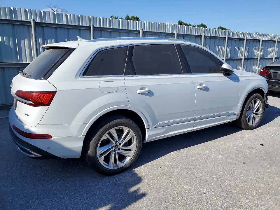 79588315 :رقم المزاد ، WA1AXAF77MD021947 vin ، 2021 Audi Q7 مزاد بيع
