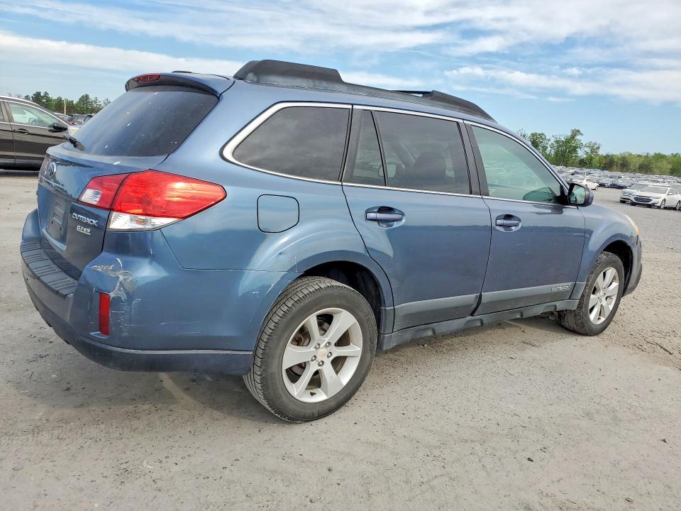 2013 Subaru Outback მანქანა იყიდება აუქციონზე, vin: 4S4BRBCC3D3324429, აუქციონის ნომერი: 50315586