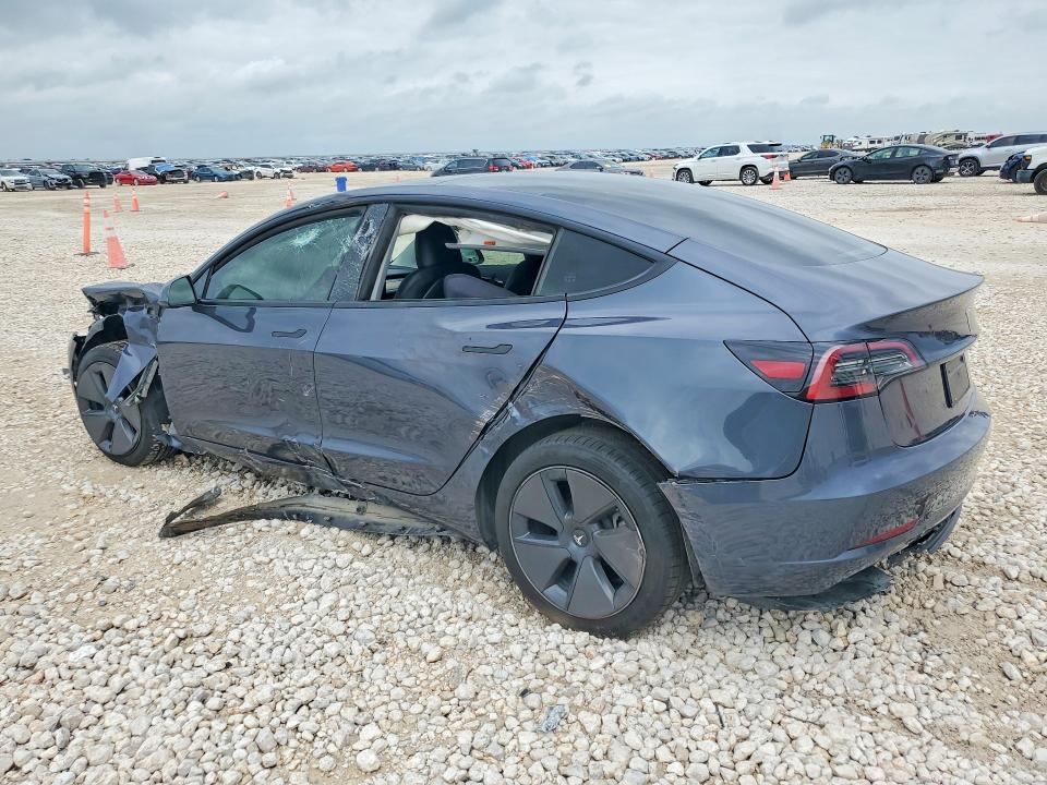 49770536 :رقم المزاد ، 5YJ3E1EA4PF695178 vin ، 2023 Tesla Model 3 مزاد بيع