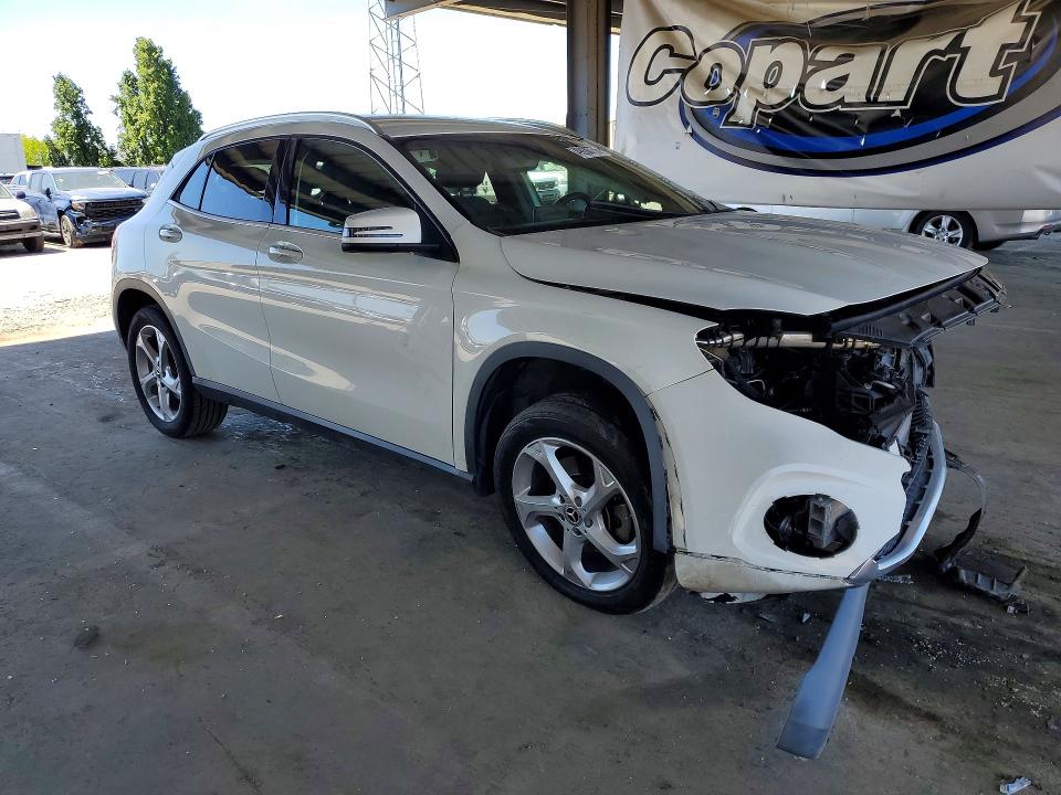 Продажа на аукционе авто 2018 Mercedes-benz Gla, vin: WDCTG4GB2JJ437849, номер лота: 49930776